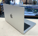 Mackbook pro i7 8GB RAM 256GB SSD